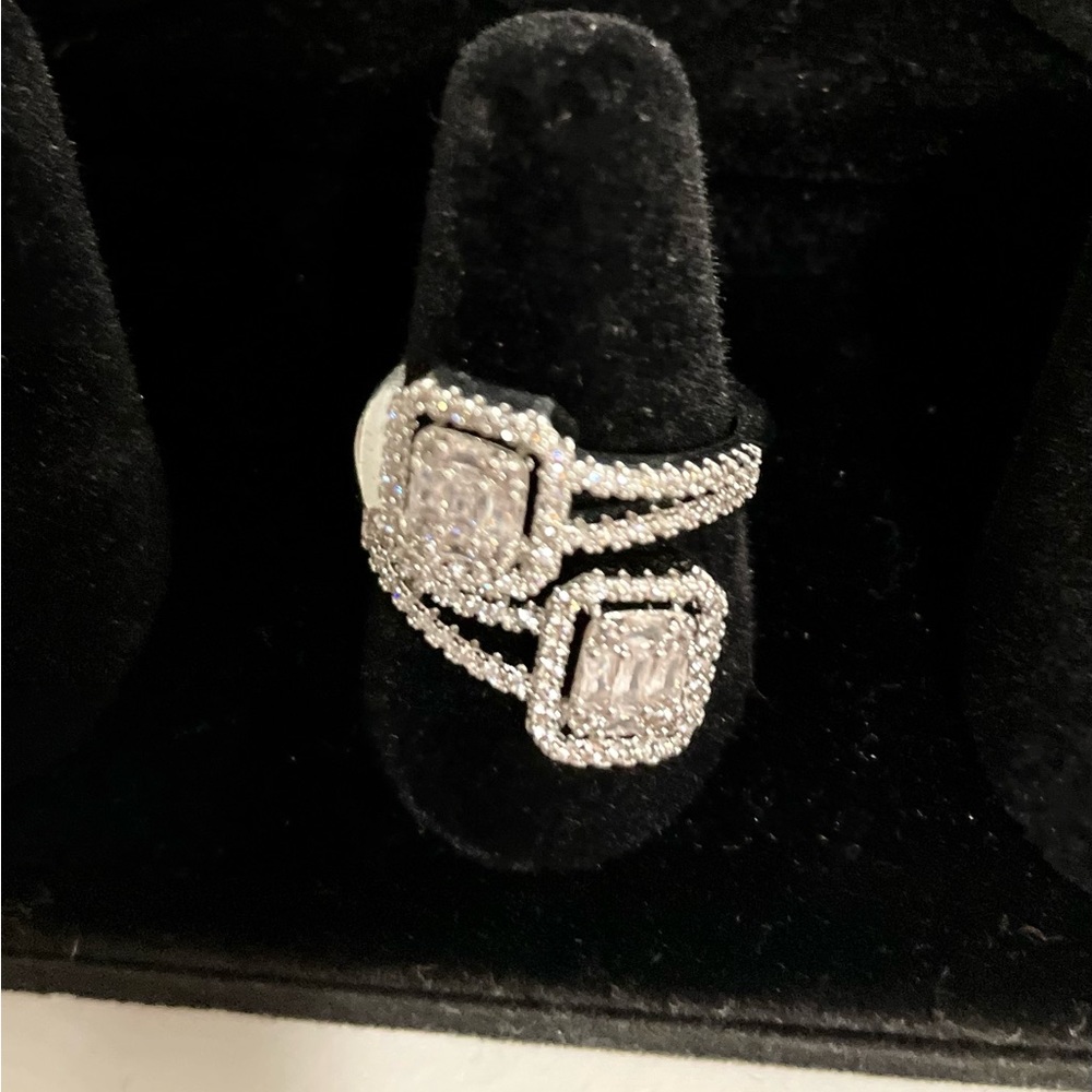 Cz studded wrap around ring